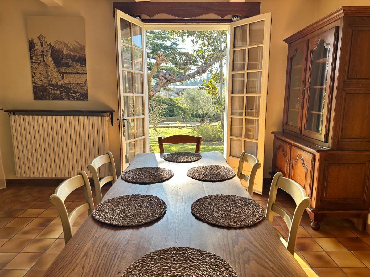 De La Roque Holiday home